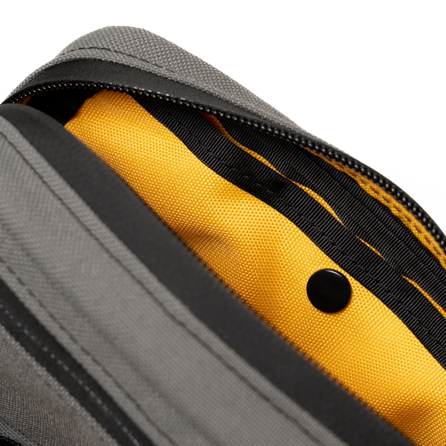 The Sling - Wolf Gray / Modokot Yellow (loop)